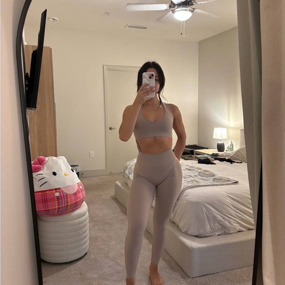 Alphalete Beige Activewear Set